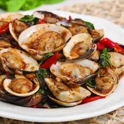 Stir Fried Clam With Roasted Chili Paste
