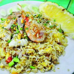 Fried Rice With Pineapple