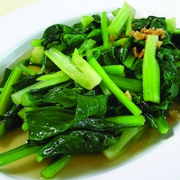 Stir-Fried Chinese Cabbage With Oyster Sauce